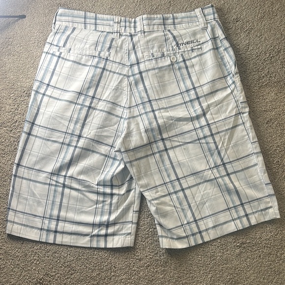 Men’s 33 O’Neill White Shorts - Picture 4 of 7